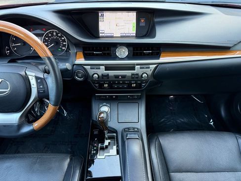 Used 2014 Lexus ES 350 image 20