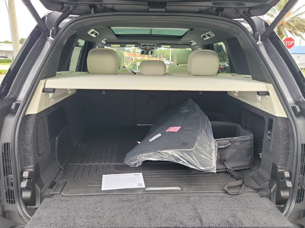 New 2027 Land Rover Range Rover SE AWD/4WD image 11