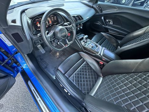 Used 2018 Audi R8 V10 plus image 16