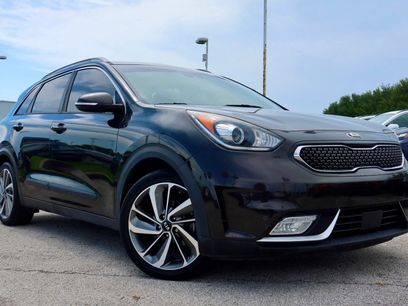 Used 2017 Kia Niro Touring w/ Advanced Technology Package