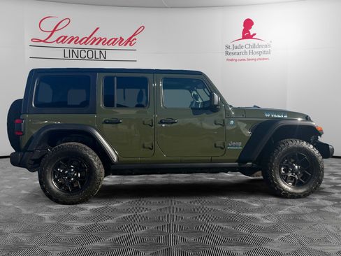 Used 2024 Jeep Wrangler Willys image 6