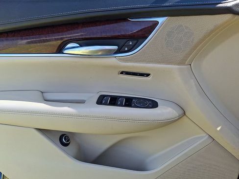 Used 2019 Cadillac XT5 Luxury AWD/4WD image 12