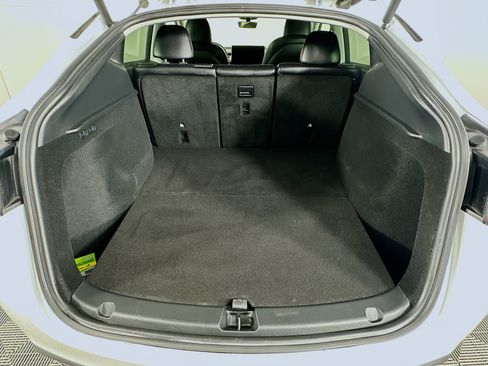 Used 2024 Tesla Model Y Long Range image 27
