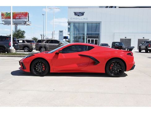 Used 2025 Chevrolet Corvette Stingray Coupe w/ Battery Protection Package image 3