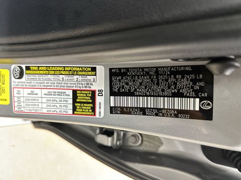 Used 2025 Lexus ES 350 w/ Premium Package FWD image 35