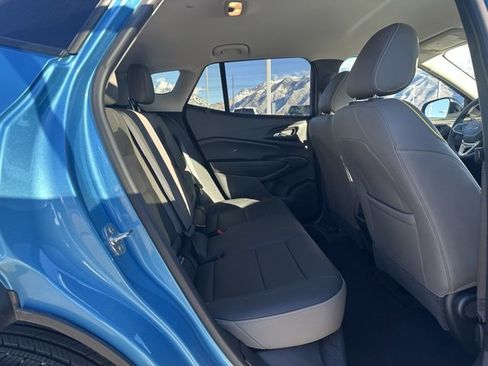 Certified 2025 Chevrolet Trax ACTIV w/ Driver Confidence Package image 18