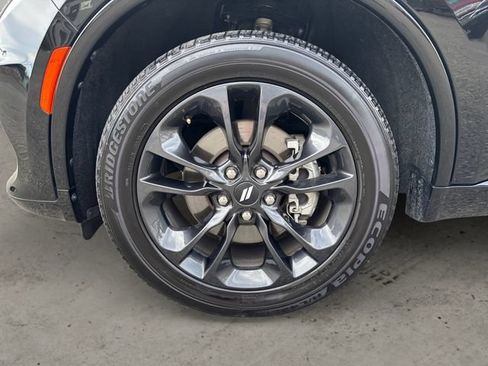 Used 2025 Dodge Durango GT AWD/4WD image 9