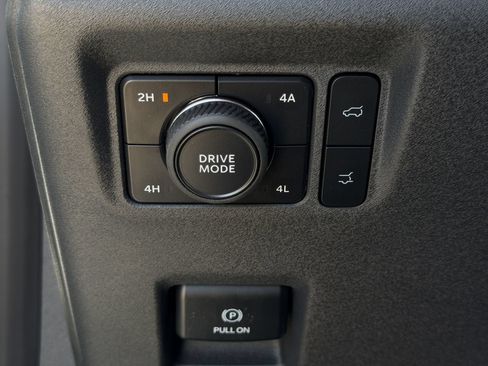 Used 2026 Ford Expedition Max Platinum w/ Driver's Package AWD/4WD image 24