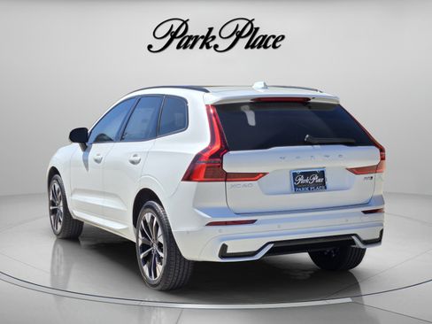 Used 2026 Volvo XC60 B5 Plus w/ Protection Package Premier AWD/4WD image 3