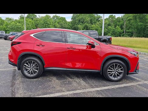 Used 2023 Lexus NX 350 AWD image 9