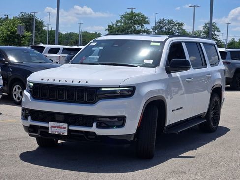 New 2025 Jeep Wagoneer Series II w/ Convenience Group I image 3