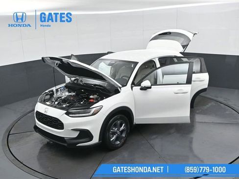 New 2026 Honda HR-V LX image 49