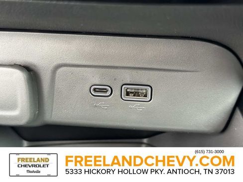 New 2026 Chevrolet Trax RS w/ Sunroof Package image 28