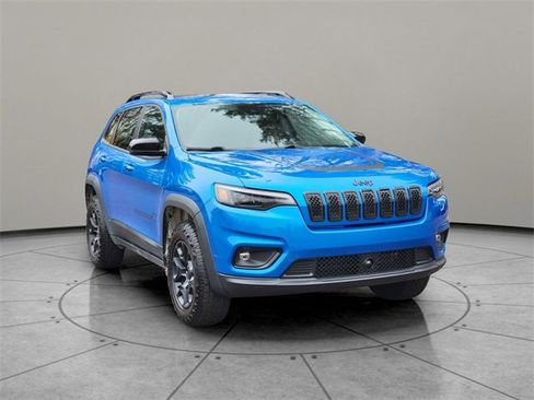 Certified 2022 Jeep Cherokee Latitude w/ Sun & Sound Group image 14