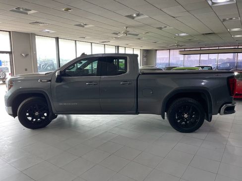 Used 2020 GMC Sierra 1500 SLE w/ SLE Value Package image 4