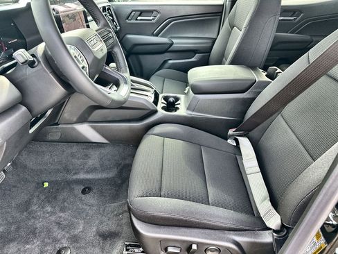 New 2026 GMC Canyon Elevation w/ Convenience Package image 24