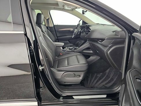 Used 2023 Buick Envision Avenir image 10