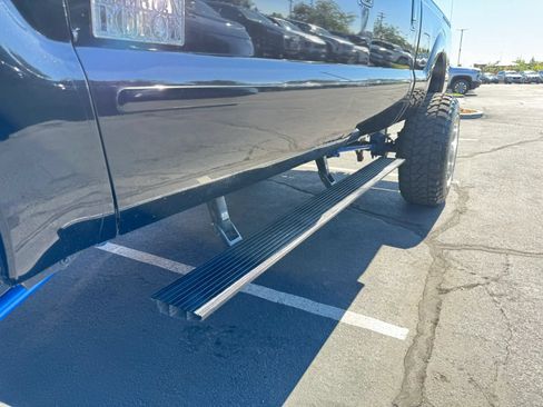 Used 2015 Ford F250 Platinum w/ FX4 Off-Road Package AWD/4WD image 27