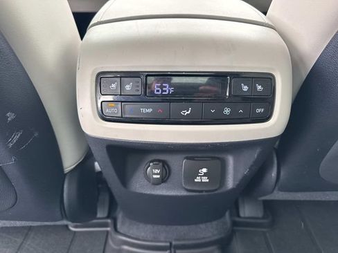Used 2024 Hyundai Palisade Calligraphy FWD image 18