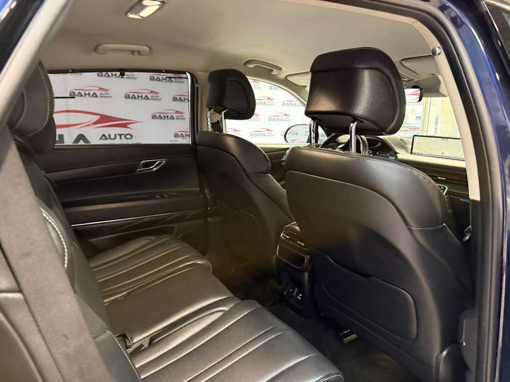 Used 2024 Genesis GV80 2.5T AWD/4WD image 39