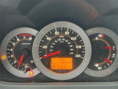 Used 2011 Toyota RAV4 Limited image 10