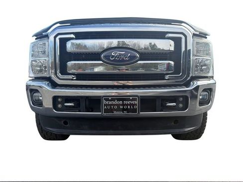 Used 2016 Ford F250 XLT w/ XLT Premium Package image 23