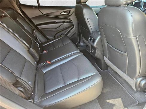 Used 2020 Chevrolet Equinox LT w/ Sport Edition image 19