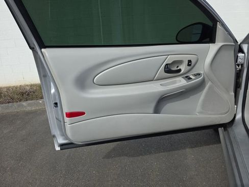 Used 2006 Chevrolet Monte Carlo SS w/ Convenience Package image 15