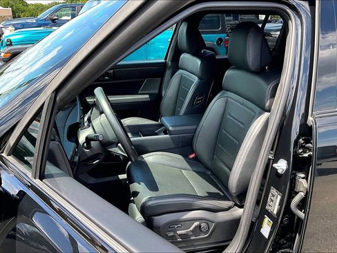 Used 2025 Hyundai Santa Fe Calligraphy AWD/4WD image 23