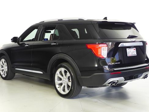 Used 2020 Ford Explorer Platinum w/ Premium Technology Package AWD/4WD image 9