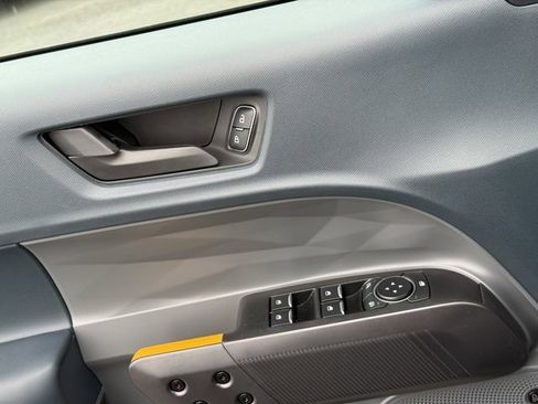 New 2026 Ford Maverick Tremor image 24