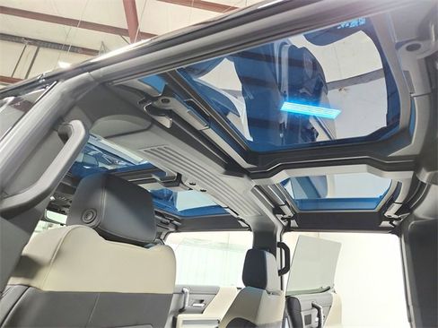 New 2026 GMC Hummer EV 4x4 Crew Cab image 21