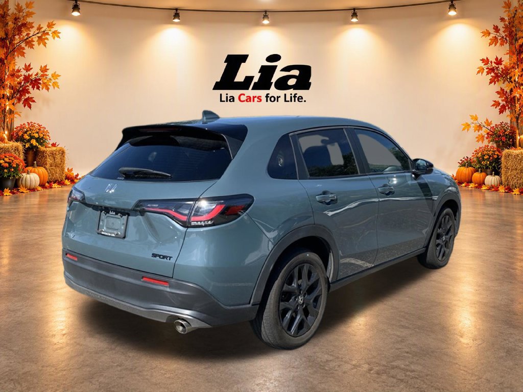 Used 2024 Honda HR-V Sport image 3