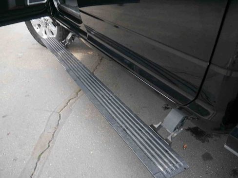 Certified 2021 RAM 2500 Laramie image 30