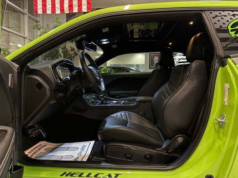 Used 2023 Dodge Challenger SRT Hellcat image 33