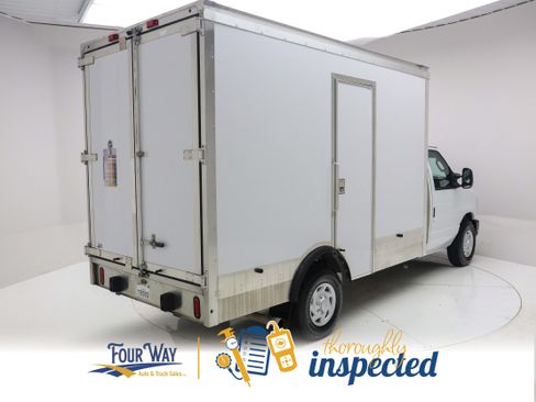 Used 2024 Ford E-350 and Econoline 350 Super Duty w/ Power Windows & Locks Group RWD image 3