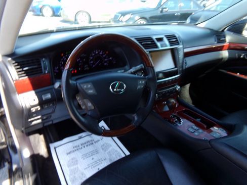 Used 2010 Lexus LS 460 Base AWD 4dr Sedan image 8