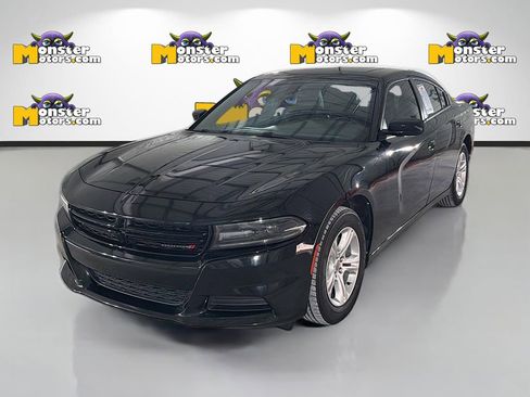 Used 2020 Dodge Charger SXT w/ Leather Interior Group RWD image 1