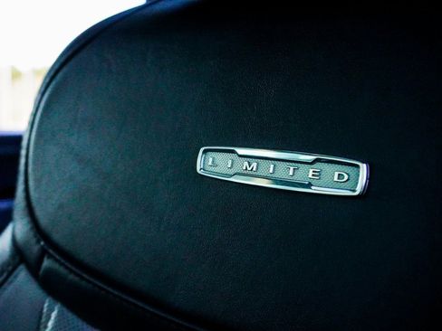 Used 2021 Ford F150 Limited image 38