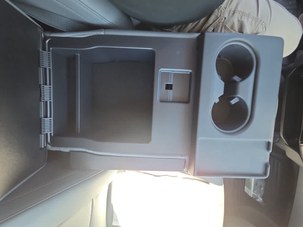 New 2025 Ford F350 XL w/ XL Chrome Package RWD image 43