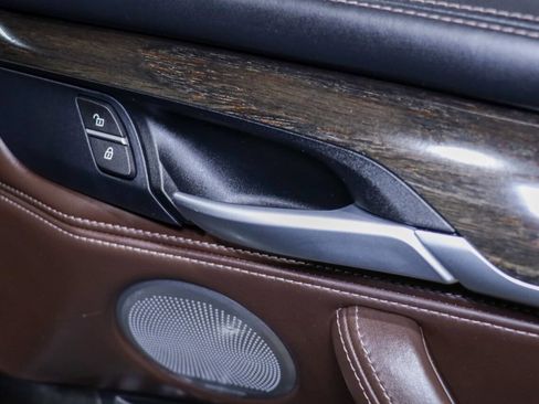 Used 2016 BMW X5 xDrive50i image 36