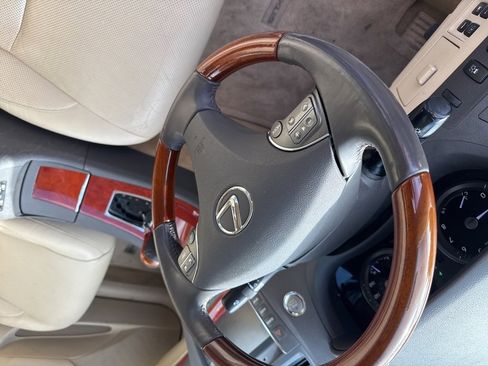Used 2011 Lexus ES 350 image 39