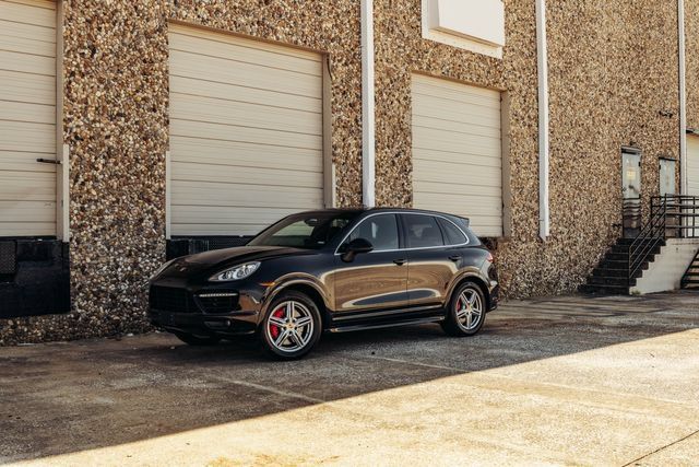 Used 2012 Porsche Cayenne Turbo AWD/4WD image 17