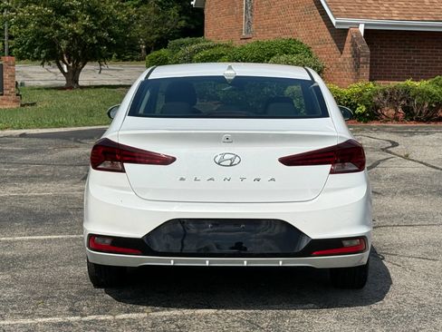 Used 2020 Hyundai Elantra SEL w/ Cargo Package (C1) FWD image 4