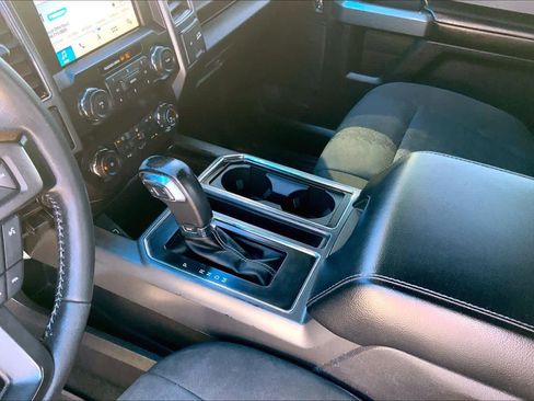 Used 2019 Ford F150 XLT w/ Equipment Group 302A Luxury image 15