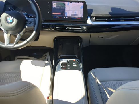 Used 2025 BMW X1 xDrive28i w/ Convenience Package image 39