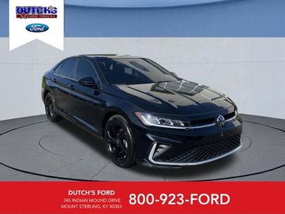 Used 2025 Volkswagen Jetta SE