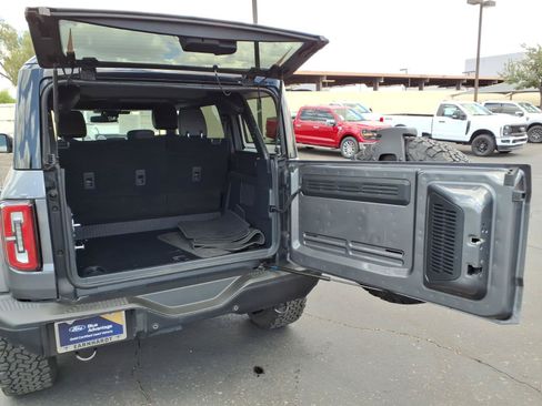 Certified 2025 Ford Bronco Badlands AWD/4WD image 16