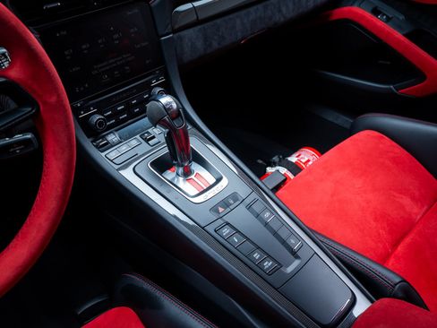 Used 2018 Porsche 911 GT2 RS w/ Weissach Package RWD image 23