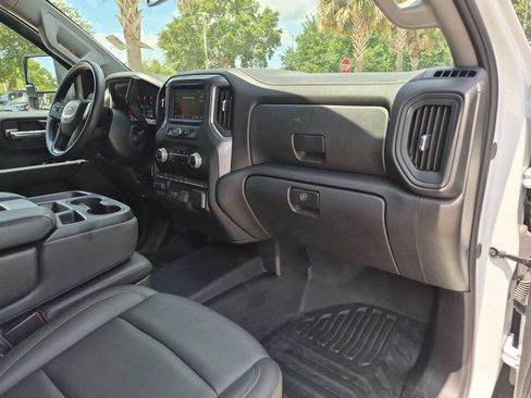 Used 2024 GMC Sierra 3500 Pro w/ Convenience Package AWD/4WD image 24